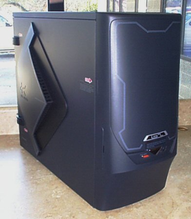 In Win B2 Bomber computer case